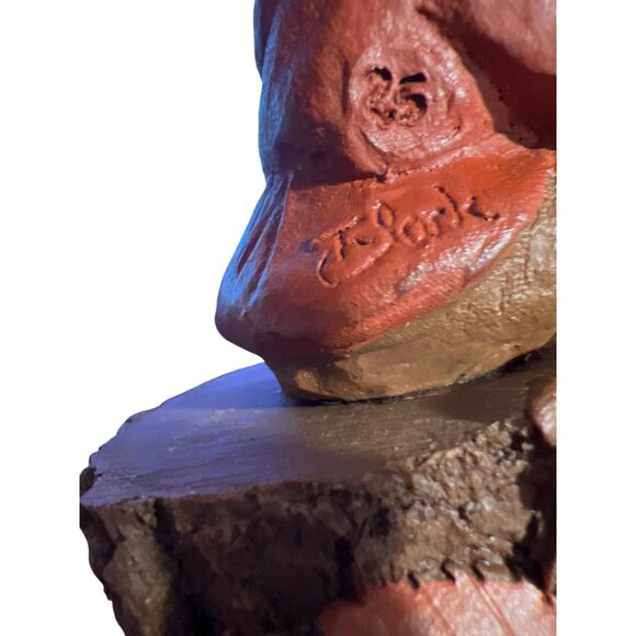 Vintage Tom Clark PADRE Gnome Figurine Sitting on Stump 1983 Numbered 25 Estate - Picture 7 of 8
